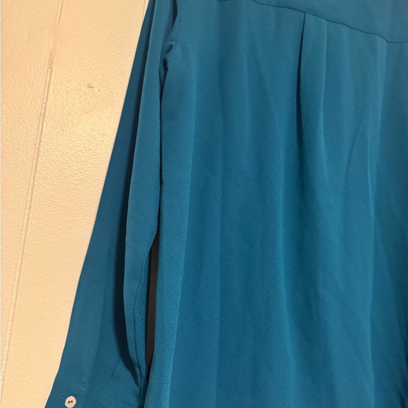 J Jill Polyester Emerald Green Long sleeve button up pleat back top Size Small - Picture 5 of 10